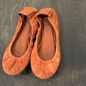 Tory Burch preloved orange suede shoes